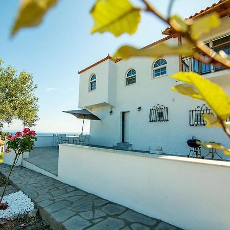 Grande Villa Hanioti Exterior foto
