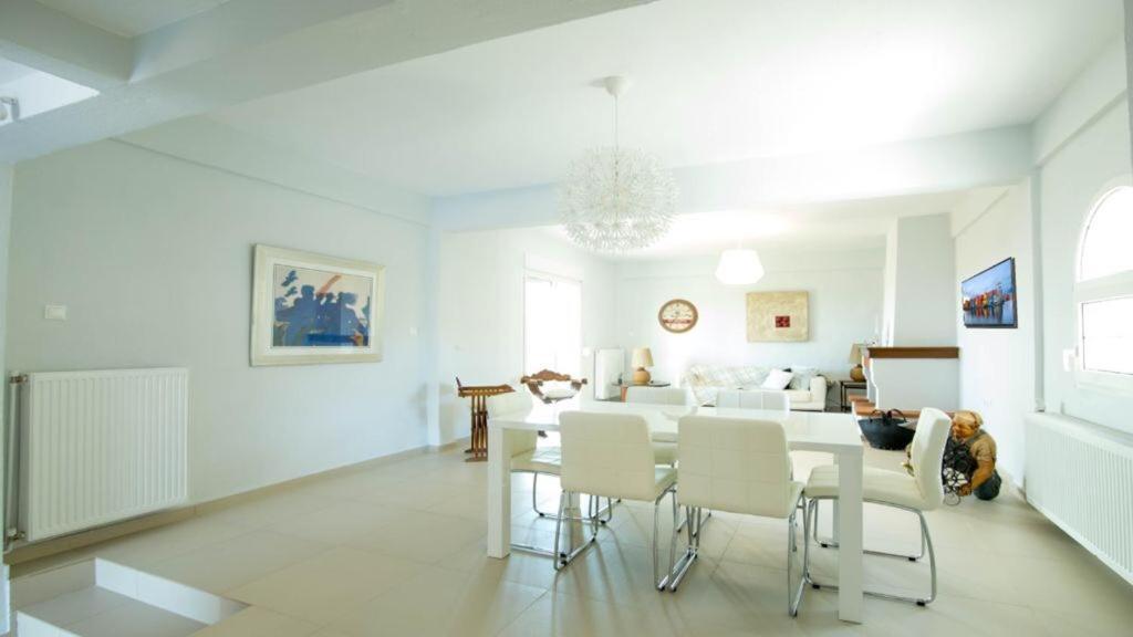 Grande Villa Hanioti Exterior foto